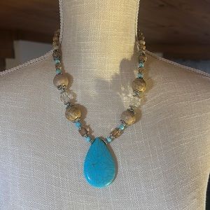 Unique Styled Turquoise Beaded Necklace